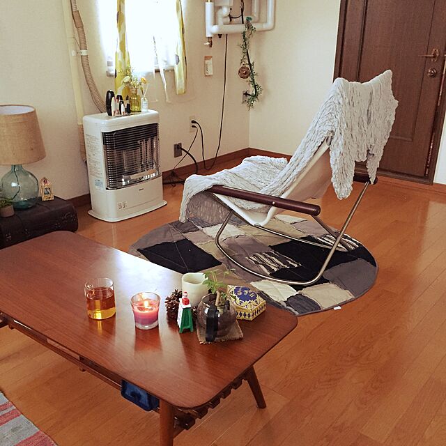 Akariの藤栄-ニーチェアXロッキング　リラックスチェア　折りたたみ椅子　ロッキングチェア　藤栄正規品　三年保証付きの家具・インテリア写真