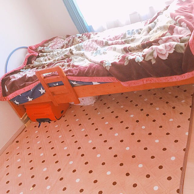 riiiii829の-ベッド シングル シングルベッド宮付き 送料無料 スノコ ベッド 高さ調節機能付き　すのこベッド パイン材 ベッド 収納 フレーム 天然木製 送料無料 木製ベッド パイン材 カントリー調 木製ベット 一人暮らし 子供部屋の家具・インテリア写真