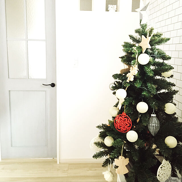 myuuの-クリスマスツリー オーナメント 木製 北欧 セット ウッド 木製 ウッドオーナメント 木製オーナメント 北欧 ナチュラル トナカイ 天使 星 雪の結晶 スノー クリスマス ツリー飾り おしゃれ 椚の家具・インテリア写真