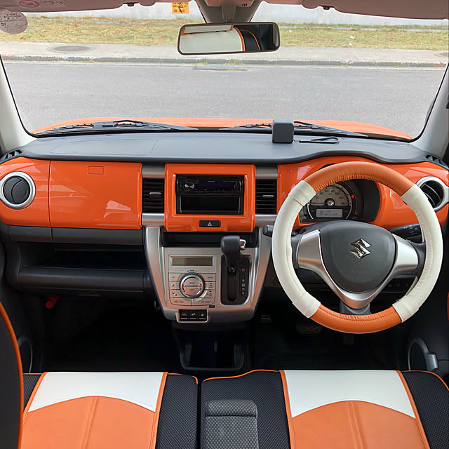 写真付きレビュー オーダーメイド おしゃれな バイカラー レザー シートカバー 1台分 ハスラー 軽自動車 ドレスアップ 内装パーツ カーキュート の通販商品 口コミ情報 Roomclipショッピング