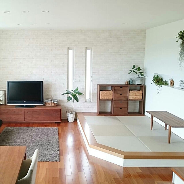 Marikoの無印良品-スタッキングシェルフセット・３段×２列・ウォールナット材の家具・インテリア写真