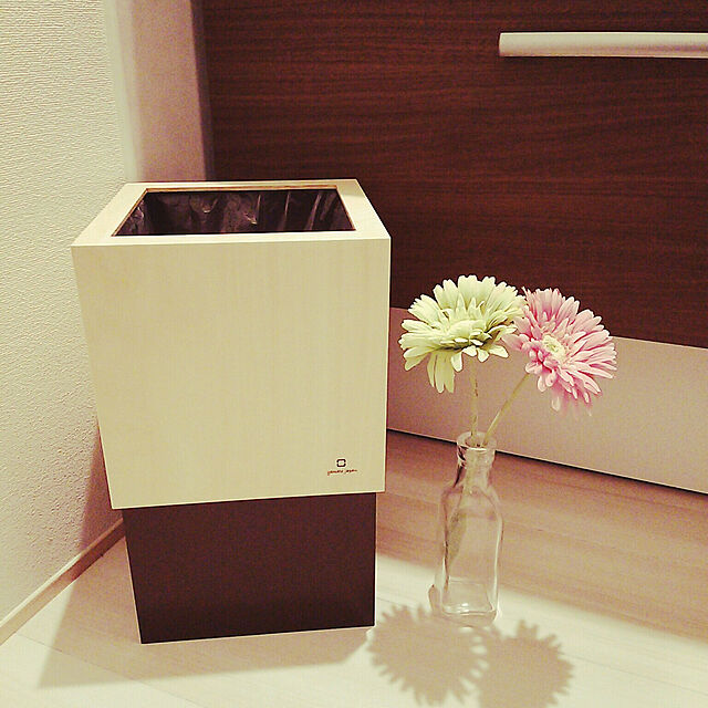 Mariri0211のヤマト工芸-ゴミ箱 ダストボックス 北欧 ごみ箱 日本製 木製 4L 小さい シンプル ナチュラル 職人の手作り リビング W CUBE M ヤマト工芸の家具・インテリア写真