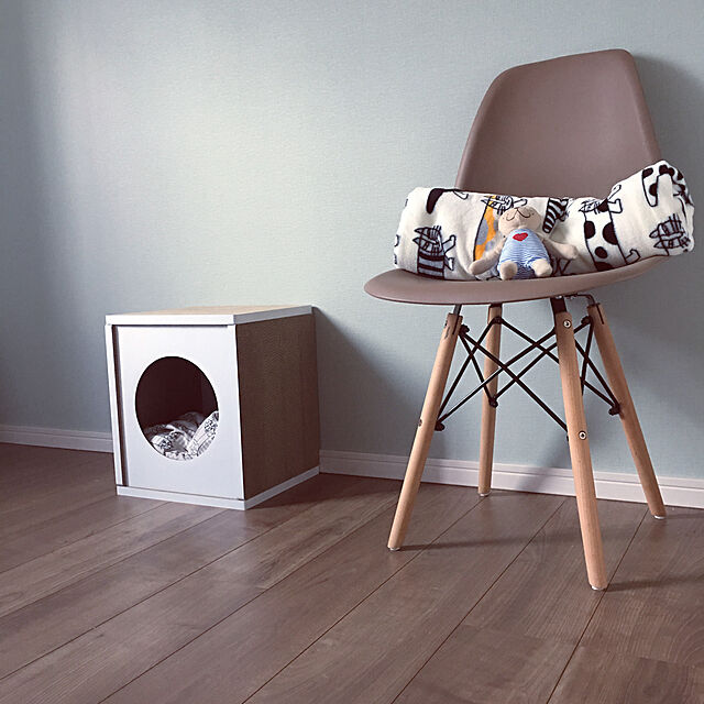 ippu0303Karinの-HappyDays キャットハウス トール ブラウン ペット ケージ ダンボール 段ボール 猫 猫用の家具・インテリア写真
