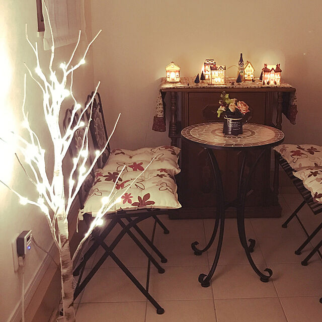 hozのニトリ-ブリキポットアレンジ(ローズ&アジサイ) の家具・インテリア写真