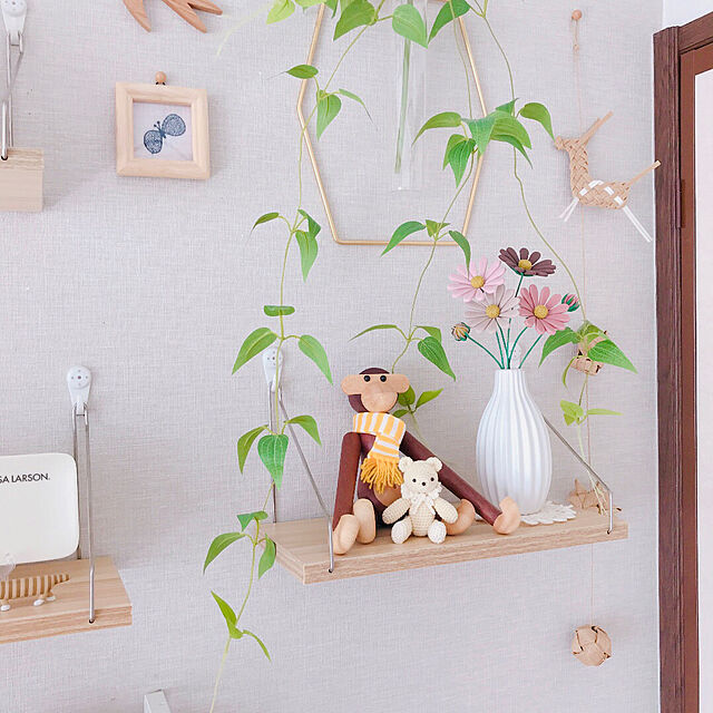 natsuのupFRAME-壁掛け 花瓶 2点セット 壁面 玄関 おしゃれ 試験管 一輪挿し インテリア雑貨 (サークル＆トライアングル（植物なし）)の家具・インテリア写真