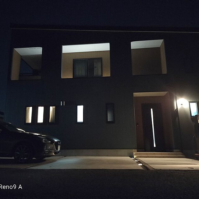 asaqpのA065-4-ソーラーライト 屋外 ガーデンライト 埋め込み式 IP65防水 高耐久性 LED 照明 外灯 明るい 置き型 電球色 ４個セットの家具・インテリア写真