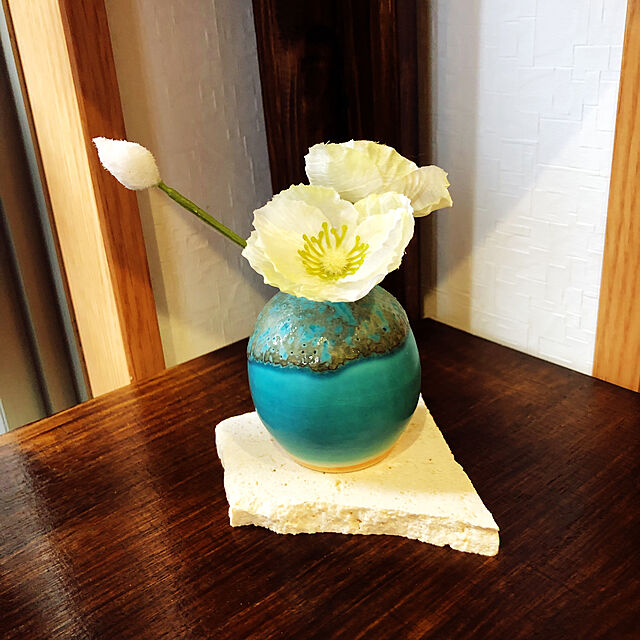 nacchi4の-うるま陶器 "花器 海の卵 大 うるまブルー" (やちむん)の家具・インテリア写真
