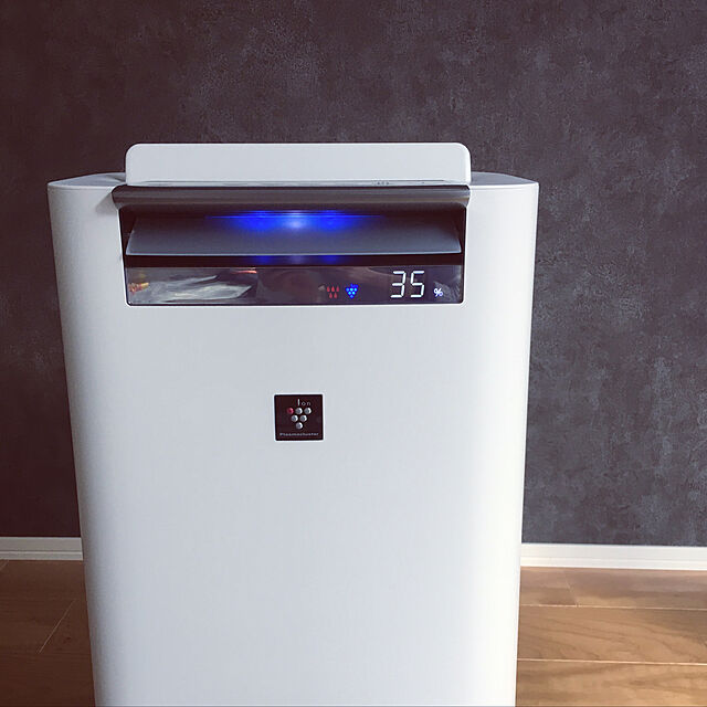MIKUのシャープ-シャープ 加湿 空気清浄機 プラズマクラスター 25000 ハイグレード 13畳 / 空気清浄 23畳 2018年モデル ホワイト KI-JS50-Wの家具・インテリア写真
