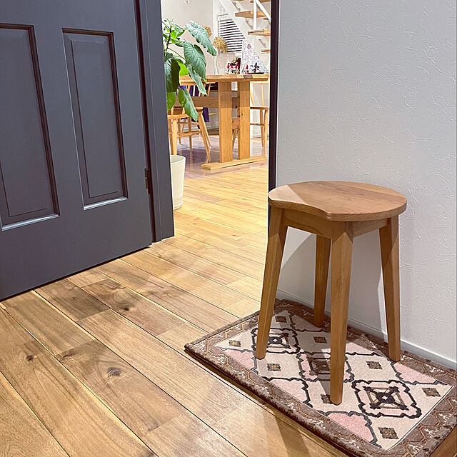 sanaのベルメゾン-[ベルメゾン] スツール 木製 アルダー材 低ホルマリン 椅子 完成品 ナチュラルの家具・インテリア写真