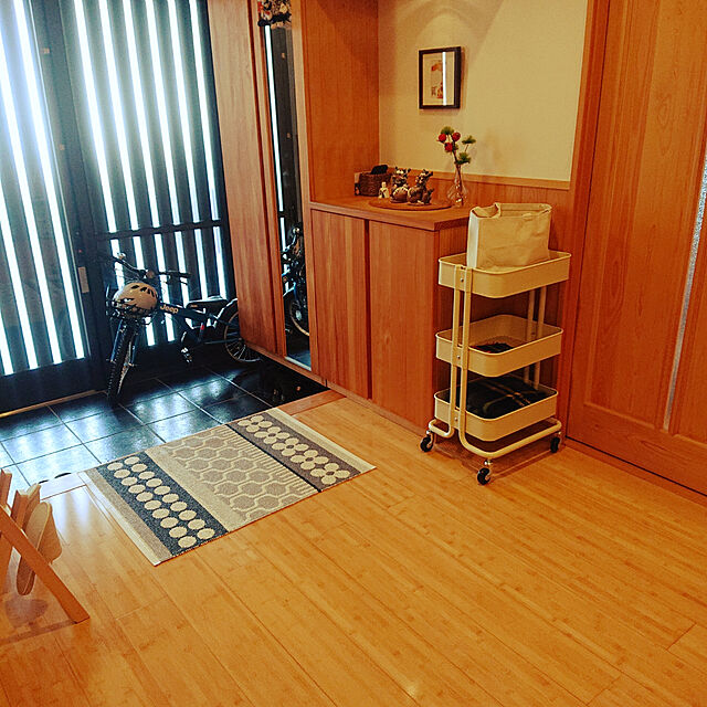 wakaba223のイケア-【IKEA Original】PIPEL スリッパスタンド パイン材 クリアの家具・インテリア写真