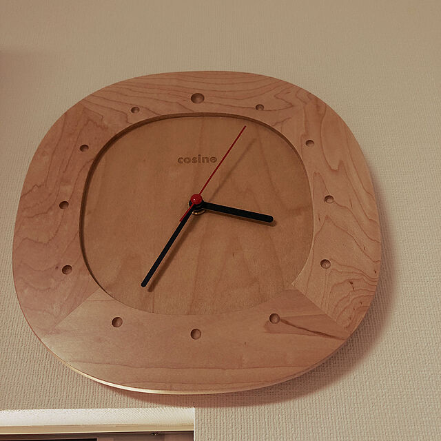 tirol0210のコサイン-cosine(コサイン)オーバル掛け時計・ウォールナット材CW-18CW[木の時計木製時計無垢の掛け時計北欧風のおしゃれな時計][沖縄配送不可]の家具・インテリア写真