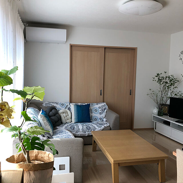 loliontoaliceveのニトリ-布張り右コーナーソファ(NポケットA3 YL-BE) の家具・インテリア写真