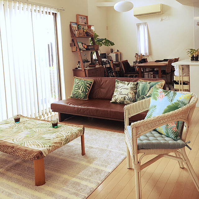 ulalauのニトリ-シートクッション(INホーム TBL) の家具・インテリア写真
