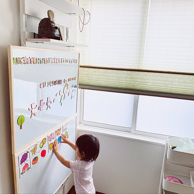 sa0riのカモ井加工紙-カモ井加工紙 mtCASA Shade シェード 貼るカーテン 目隠し 紫外線カット 窓用遮光用テープ mt CASA Shade レース・四角 MTCS9011の家具・インテリア写真