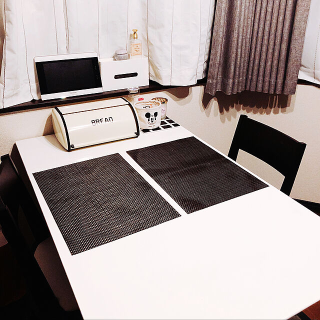 Yukoのニトリ-伸長式ダイニングテーブル(ロピア2 WH/DBR) の家具・インテリア写真