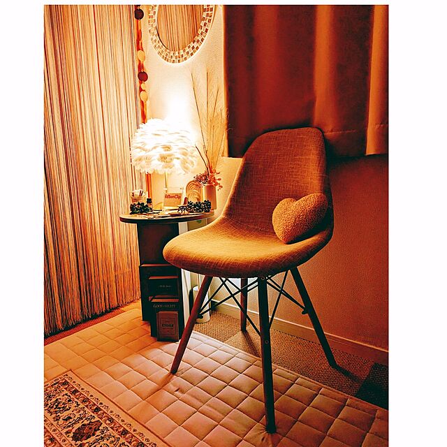megurinの-照明 レディース フェザーランプ ピンクの家具・インテリア写真