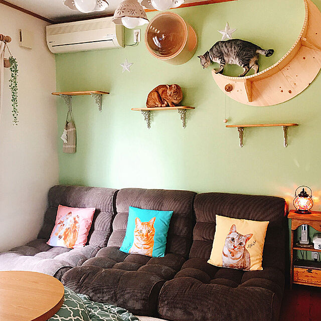mako0301の-お好きな色で うちの子クッション 水彩タッチ&#9474;犬 猫 似顔絵 イラスト うちのコの家具・インテリア写真