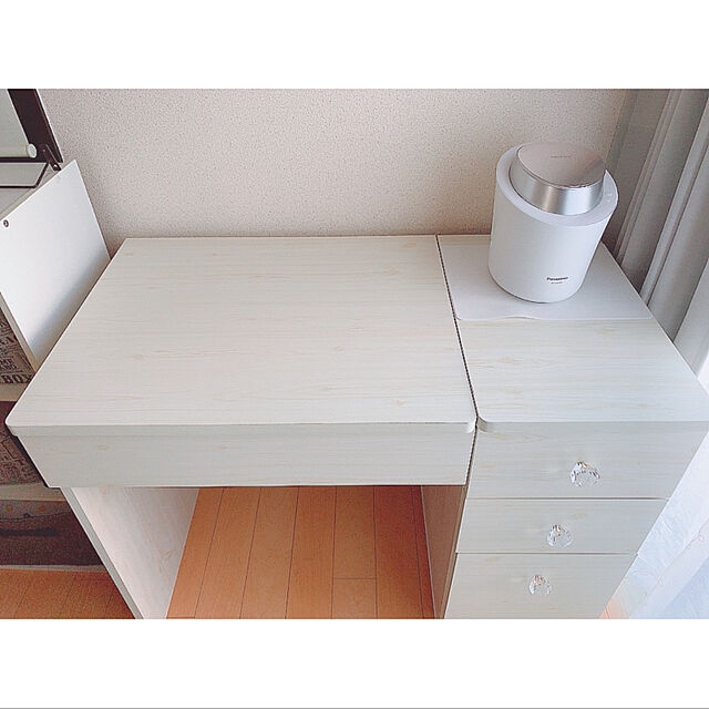 pukuの不二貿易-コンセント付きドレッサーデスクの家具・インテリア写真