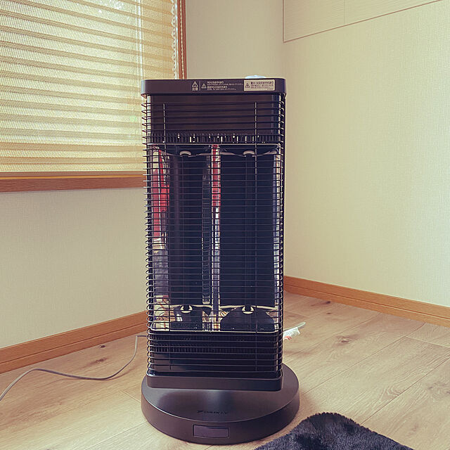 fuuchanの-ダイキン 遠赤外線暖房機　セラムヒート ERFT11YS-T ブラウンの家具・インテリア写真