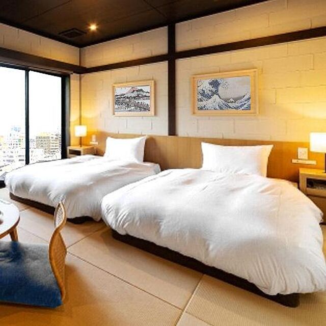 Hotel-Bedの-ホテルのピローカバー(枕カバー)少し大きなサイズ,封筒式ピローケース(白無地)もともと業務用(プロ仕様)の,少し大きいマクラカバー(まくら本体は別途)◆日本製の家具・インテリア写真