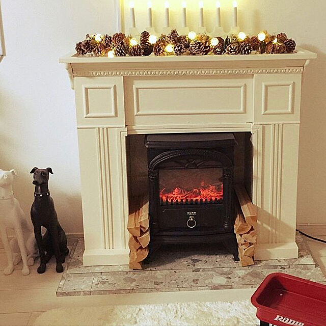 suzyのニトリ-癒しの炎の揺らぎと心地よい暖房暖炉型ファンヒーター(BK17) の家具・インテリア写真