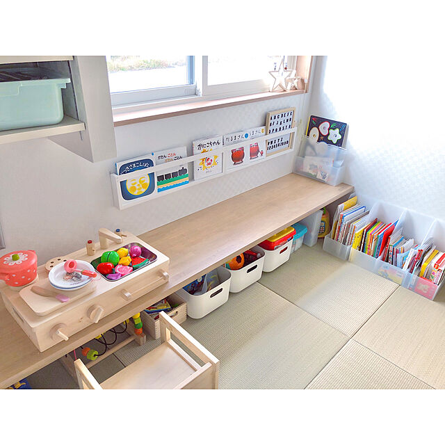 rarakoのニトリ-収納ボックス カラボ 浅型(ペールターコイズブルー) の家具・インテリア写真