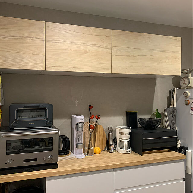 miraのイケア-METOD メトード ウォールキャビネット 棚板付きの家具・インテリア写真