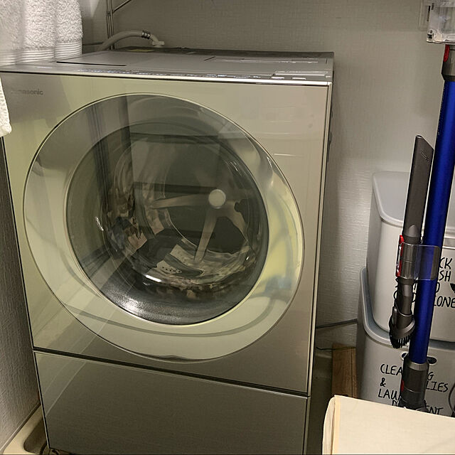 Emafuのパナソニック-パナソニック ななめドラム式洗濯乾燥機 キューブル (洗濯10.0kg /乾燥5.0kg・左開き) プレミアムステンレス NA-VG2400L-X(配送設置無料)[納期目安:約6〜7週間]の家具・インテリア写真