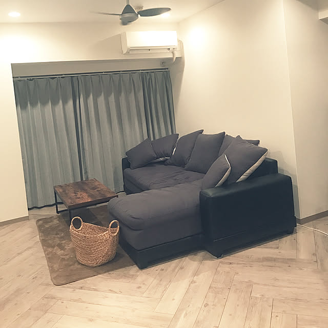 mioのニトリ-布張りカウチソファ(キングダム3KD) の家具・インテリア写真