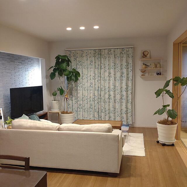 tan5の実業之日本社-Lisa Larson (リサ・ラーソン)の家具・インテリア写真