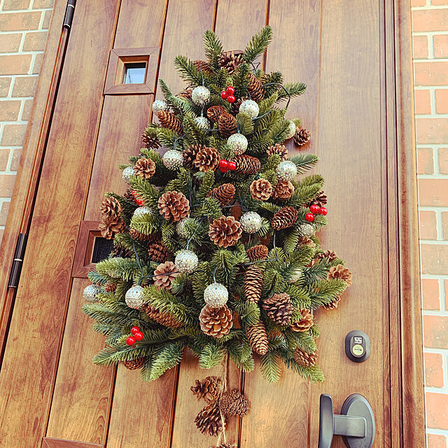 kiyomiのGROOVY OUTSTYLE-GROOVY OUTSTYLE クリスマスツリー オーナメント あり なし おしゃれ 北欧 リアル 樹木 組立簡単 ツリー (ブランシェ 壁掛け型, 85cm) 樅の家具・インテリア写真