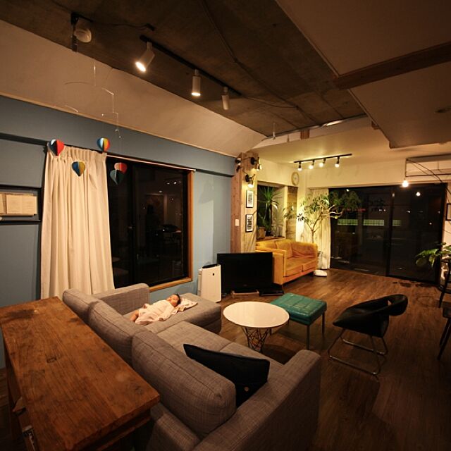 tama_yukiの-壁の上に塗れるペンキ イマジン ウォールペイント 4L+道具セット マット 室内 水性塗料 白 黒 グレー など 全69色スタンダードカラーズの家具・インテリア写真