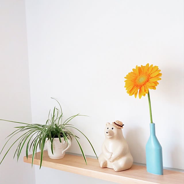 puchisyuhuの-【売切り】CLASKA[クラスカ]ETUDE flower vase[フラワーベース 花器 花瓶 一輪挿し 波佐見焼 磁器 インテリア 北欧]☆の家具・インテリア写真