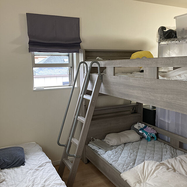 Mioのニトリ-棚＆コンセント付き２段ベッド（GYB） の家具・インテリア写真