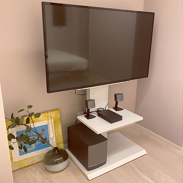 tom30061202のKUROSHIO-角度調節ができる壁掛け風アングルテレビ台の家具・インテリア写真
