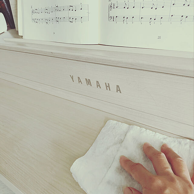 lovekuma_emilyの-CLP-675WA ヤマハ 電子ピアノ(ホワイトアッシュ調)【高低自在椅子＆ヘッドホン＆ソングブック付き】 YAMAHA　Clavinova(クラビノーバ)の家具・インテリア写真