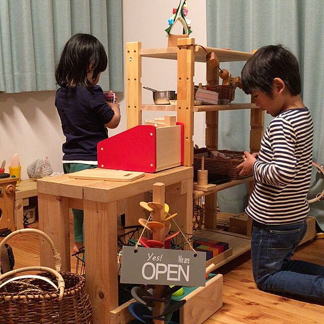 Norikoの-知育玩具 プラステン \ 特割り/ ニック nic おもちゃ 木製玩具 出産祝い 知育玩具ひも通し 木のおもちゃ ひもとおし おもちゃ 1歳誕生日 誕生日1歳 紐通し おもちゃの家具・インテリア写真