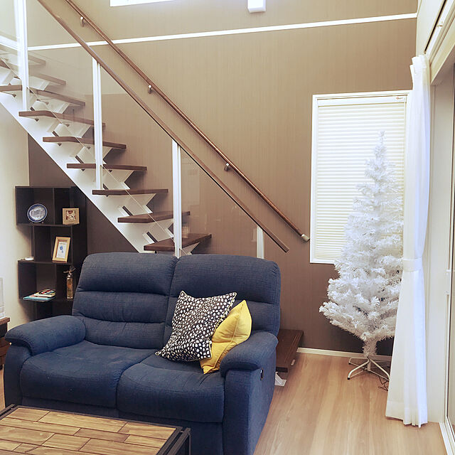 misatoのニトリ-2人用電動布張りリクライニングソファ(ビリーバー3 NV 布) の家具・インテリア写真