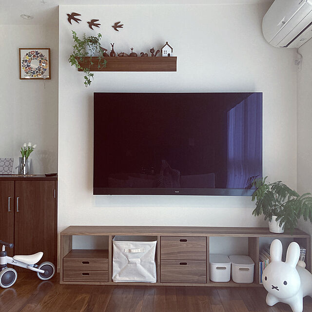AoMioの-アイデス　ブルーナボンボン ホワイトの家具・インテリア写真