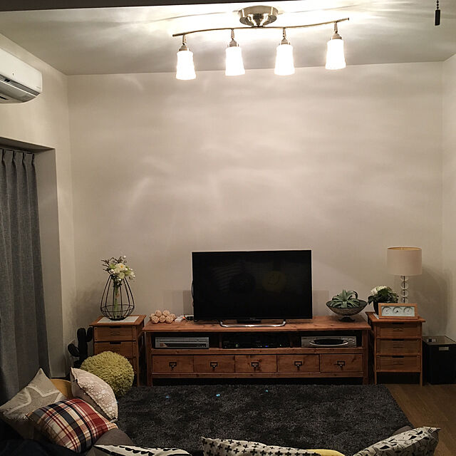 sachiyo0915のニトリ-ウィルトン織りシャギーラグ(ロータス GY 160X230) の家具・インテリア写真