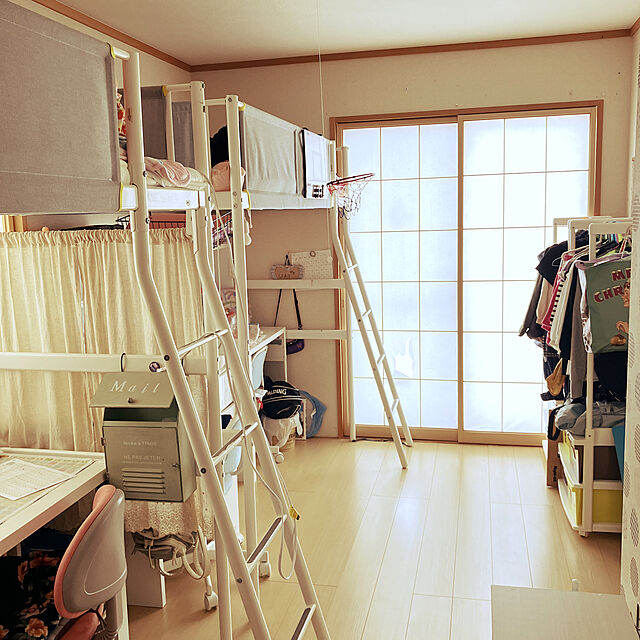 hirariのイケア-VITVAL ヴィトヴァル ロフトベッドフレームの家具・インテリア写真