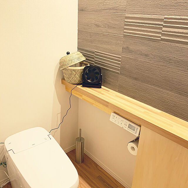 alfa-sukisukiのトップランド-トップランド　どこでもＦＡＮ　コンパクトタイプ　３ＷＡＹ電源対応　ホワイト　ＳＦ−ＤＦ１５ＷＴ　１台の家具・インテリア写真