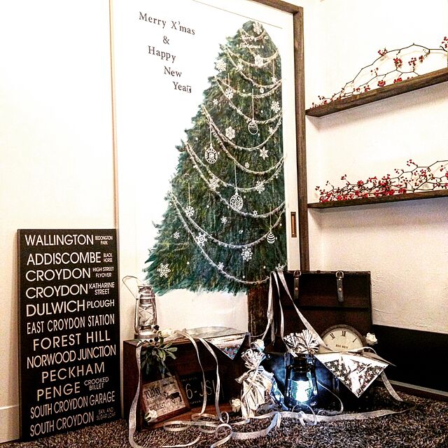 capelの-【メール便送料無料】 ウォールステッカー シール 雪の結晶・クリスマス(蓄光) クリスマス 飾り 壁紙 ウォールステッカー クリスマス ウォールステッカー 雪 ウォールステッカー ツリー ウォールステッカー 壁紙 インテリア y5の家具・インテリア写真