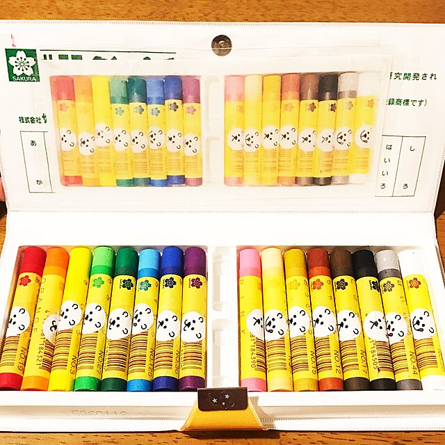 mizuのサクラクレパス-サクラ クレパス太巻 16色セット(ソフトケース入) LP16S クレヨン 教材用筆記具の家具・インテリア写真