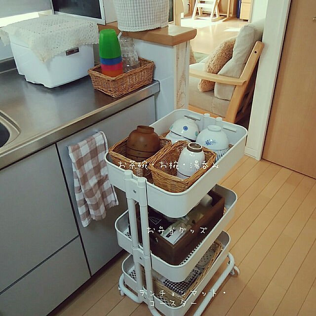 naoのニトリ-3人用ソファ(ヒル2 BE/LBR) の家具・インテリア写真