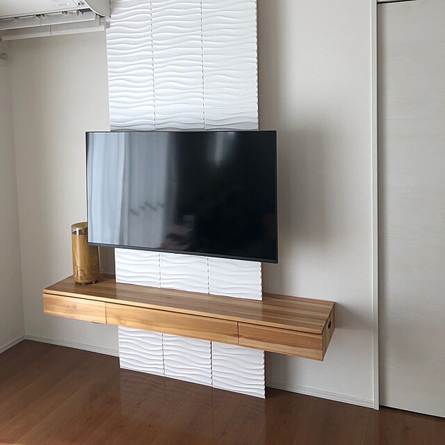 hatahiroのJATOBO-3Dウォールパネル 白い 立体壁面装飾パネル PVC 3Dボードスリーディーボード DIY 住宅・店舗・オフィスの壁面 イベントブース のセットなどでご使用いただいています 30cm x 30cm 12枚セット(S107-1)の家具・インテリア写真