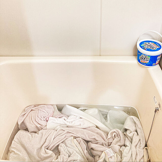ukaのグラフィコ-オキシクリーン 1500g 洗濯洗剤 大容量 粉末洗剤 1.5kg 酸素系 漂白剤 弱アルカリ性 キッチン ランドリー 衣類洗剤 まとめ買い OXI CLEANの家具・インテリア写真