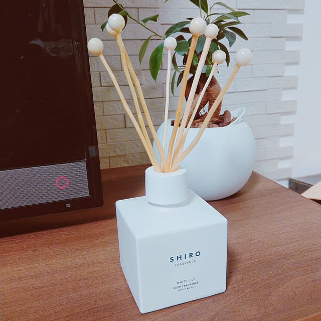 国内正規総代理店アイテム SHIRO White Lily room fragrance 200ml