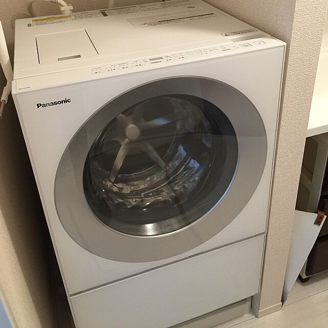 pujyokoの-パナソニック Panasonic NA-VG700L-S [ななめ型ドラム式洗濯機（7.0kg/3kg乾燥付き） 左開き 温水泡洗浄 キューブル シルバー]※送料無料の家具・インテリア写真