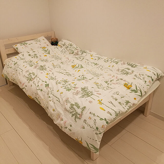 aoの-【大型商品送料無料】パイン材の高さ調整ベッド(シンプルタイプ)の家具・インテリア写真